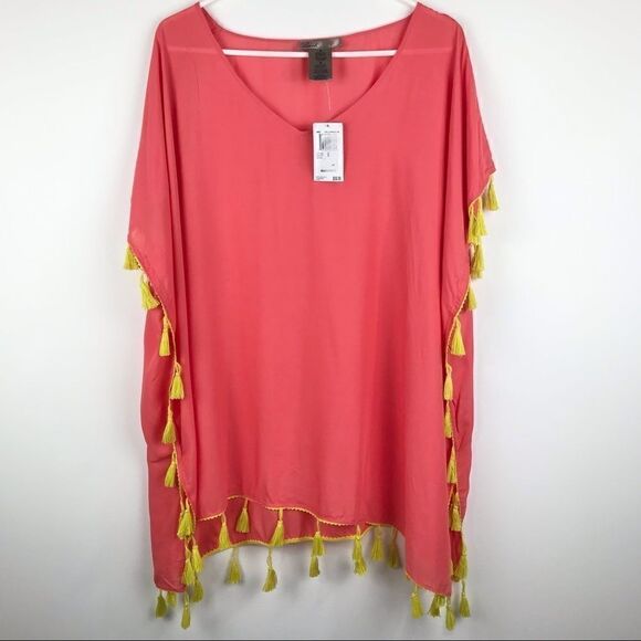 C&T Beach Coral Lily Beach Cover Up - Picture 1 of 10